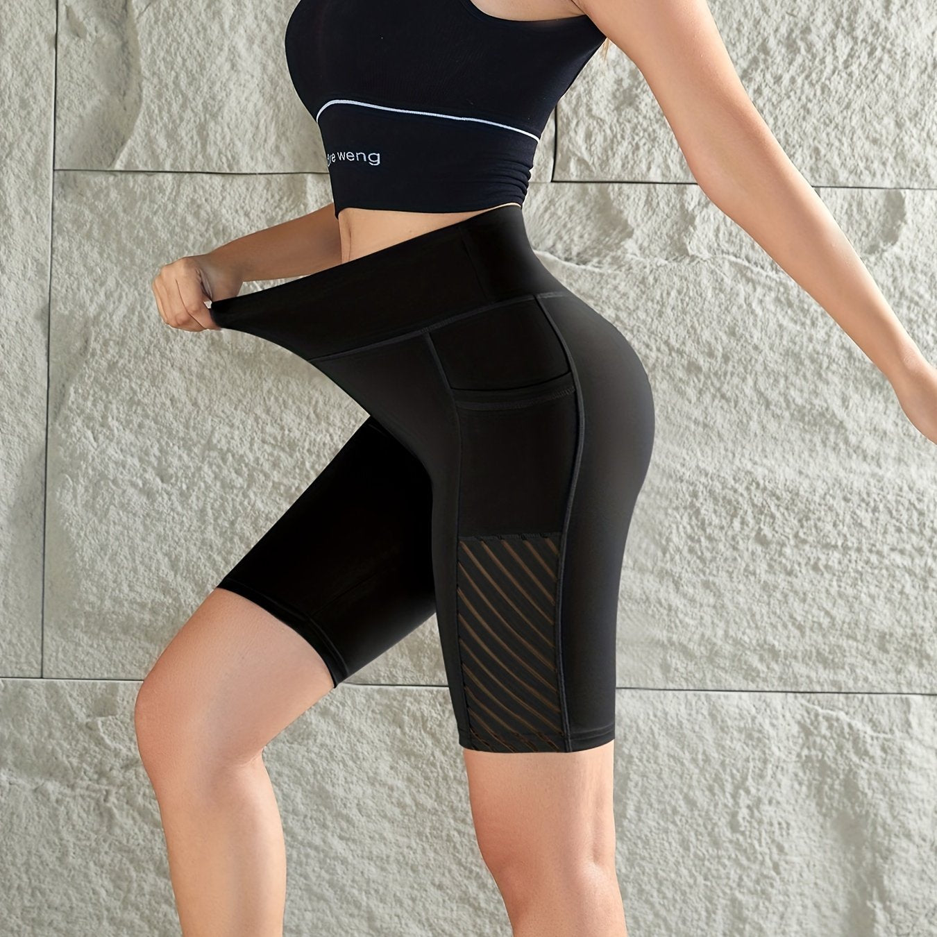 Capris Mesh Pocket Short